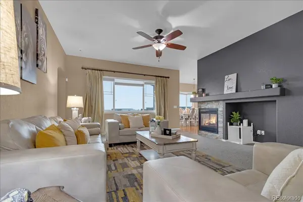 413 N De Gaulle CT, Aurora, CO 80018