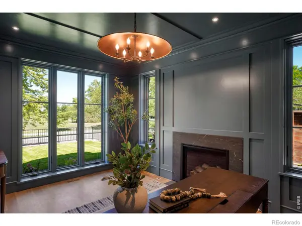 888 S Franklin ST, Denver, CO 80209