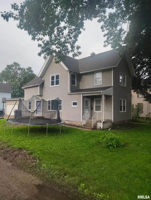 362 E ASH ST, Canton, IL 61520