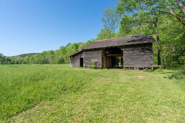 3795 Wayland Springs Rd, Iron City, TN 38463