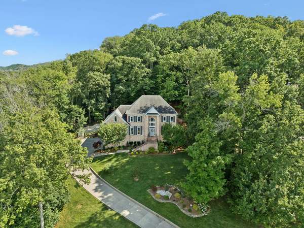 1943 Bristol Ct, Brentwood, TN 37027