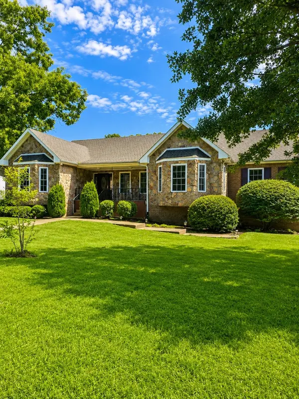 311 Downs Rd, Cumberland City, TN 37050