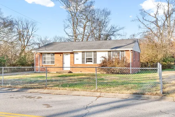 304 Walker St, Clarksville, TN 37042