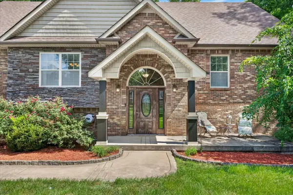 464 Salem Ridge Rd, Clarksville, TN 37040