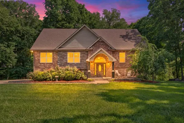 464 Salem Ridge Rd, Clarksville, TN 37040
