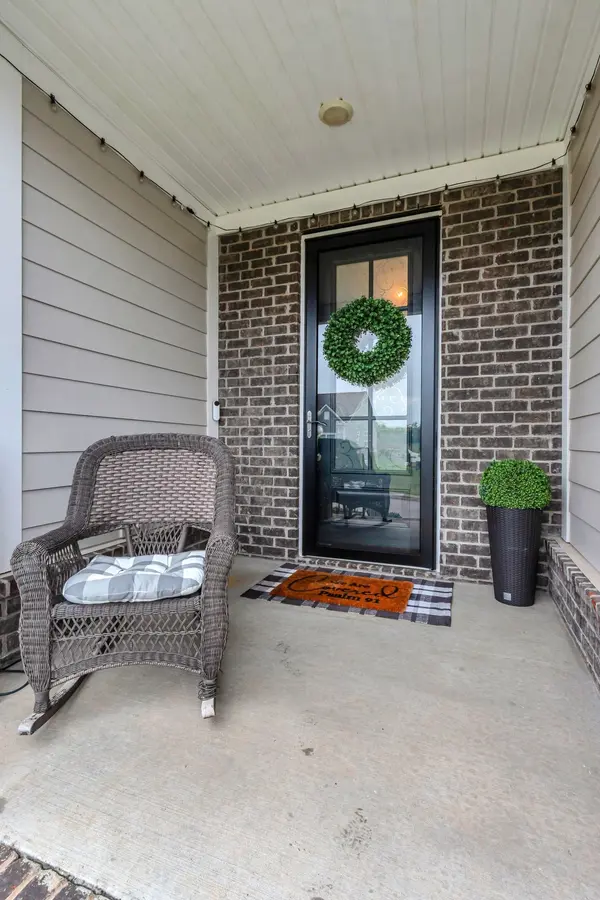 2815 Trentview Ln, Columbia, TN 38401
