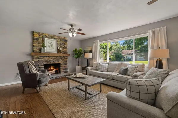 615 View Park Drive, Knoxville, TN 37920