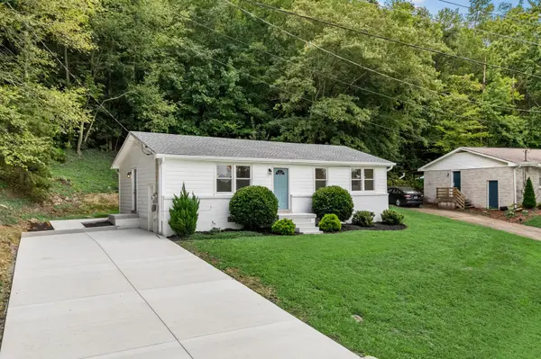 99 Gallaher St, Ashland City, TN 37015