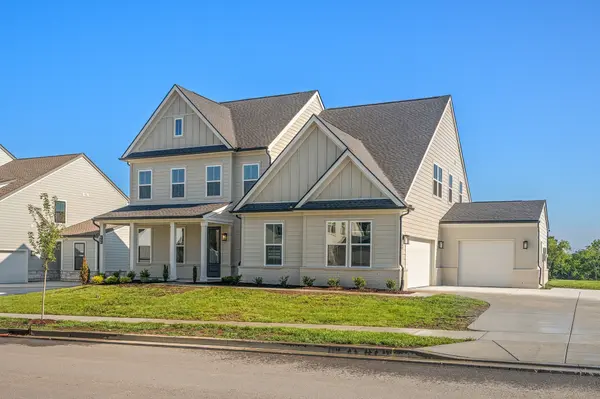 448 Tomlinson Pointe Dr, Mount Juliet, TN 37122
