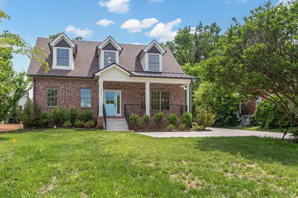 1413 Clifton Ln #A & B, Nashville, TN 37215