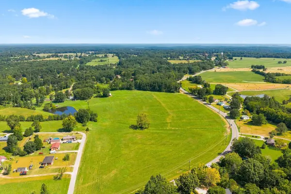 0 Travis Drive, Tennessee Ridge, TN 37178