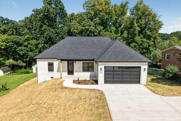 349 Shepherd Hills Rd, Cookeville, TN 38501