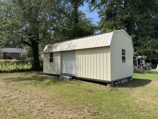 903 1st Ave, Tullahoma, TN 37388