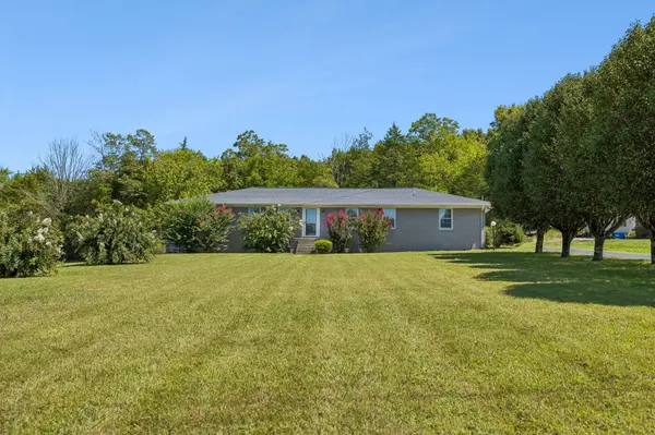 212 Dixon Springs Hwy, Carthage, TN 37030
