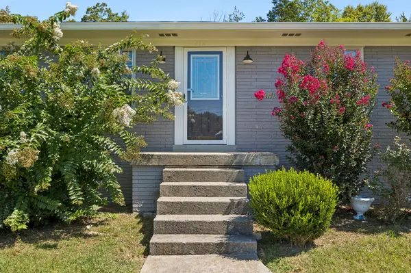 212 Dixon Springs Hwy, Carthage, TN 37030