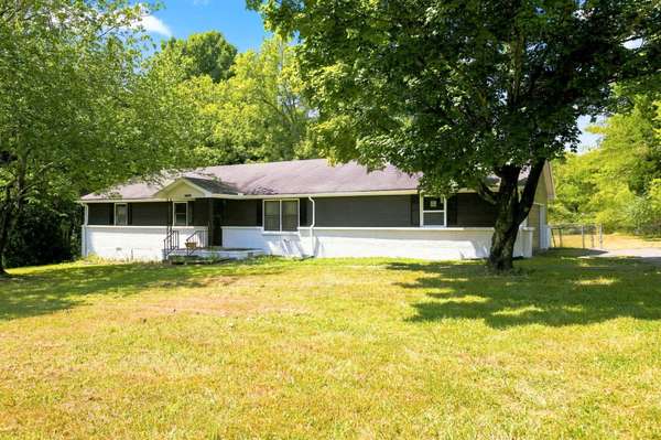 2808 Elam Rd, Murfreesboro, TN 37127