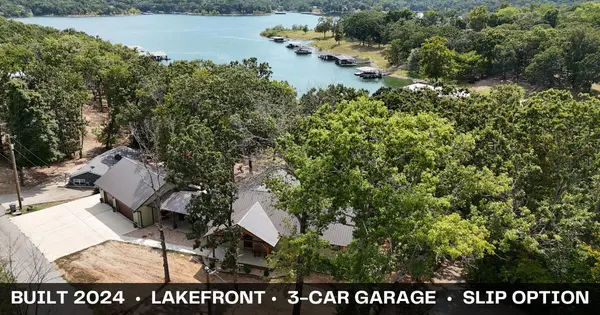 303 Bayshore ST, Shell Knob, MO 65747