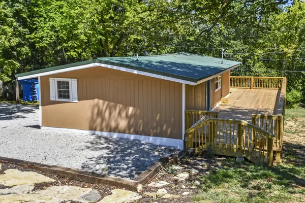 283 Saint Cloud DR, Cape Fair, MO 65624