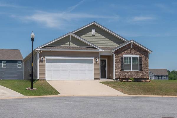 1924 Hunters Run CIR, Woodruff, SC 29388