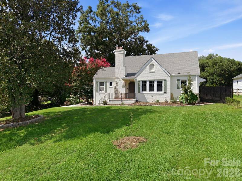 1522 Mooresville RD, Salisbury, NC 28147