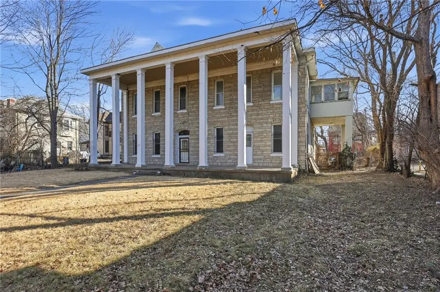 419 Maple BLVD, Kansas City, MO 64124