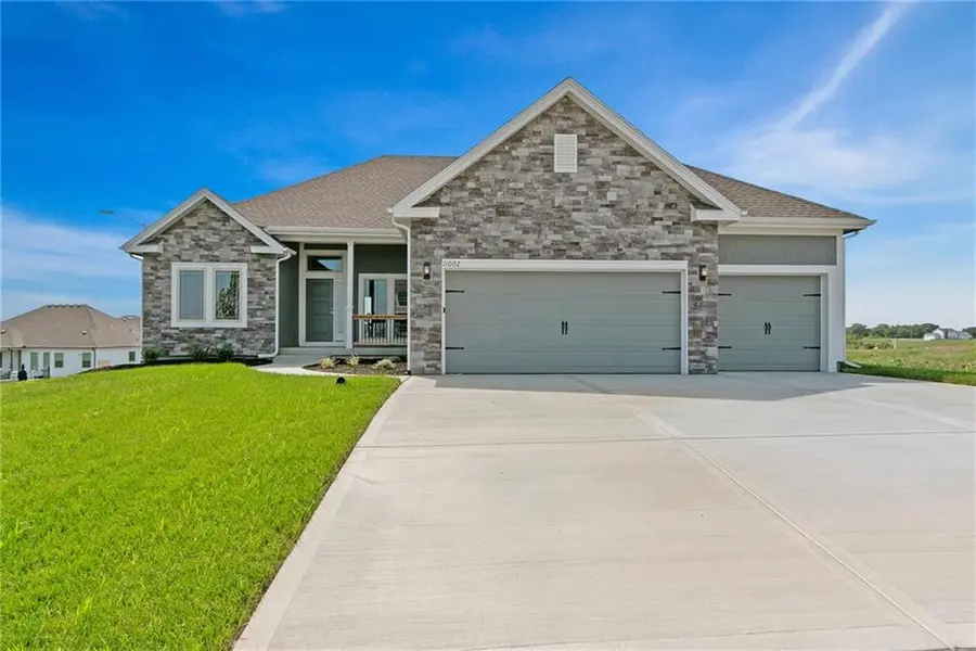 11111 N Bristol AVE, Kansas City, MO 64156