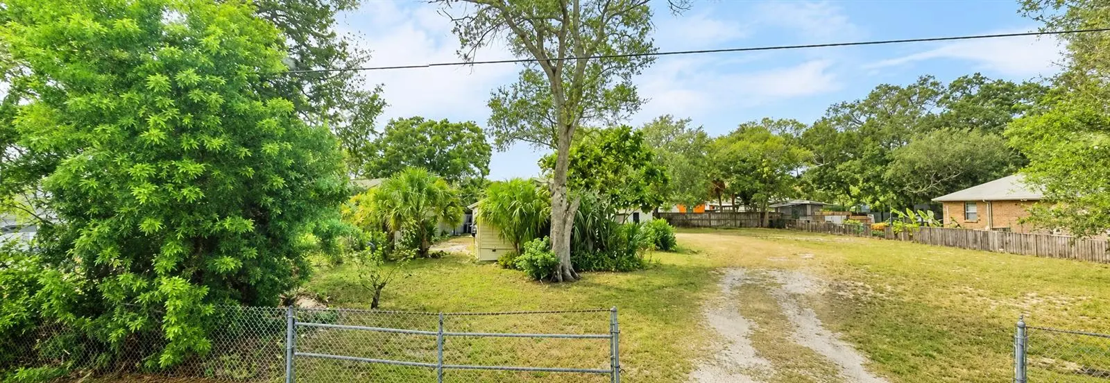 6313 S MACDILL AVE, Tampa, FL 33611