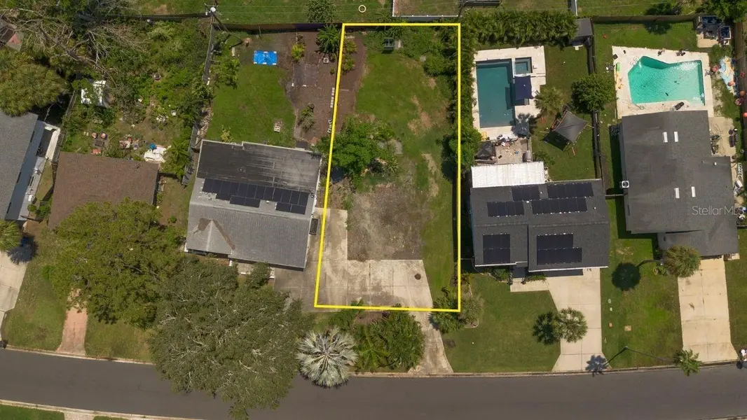 HELENA ST NE, St Petersburg, FL 33703