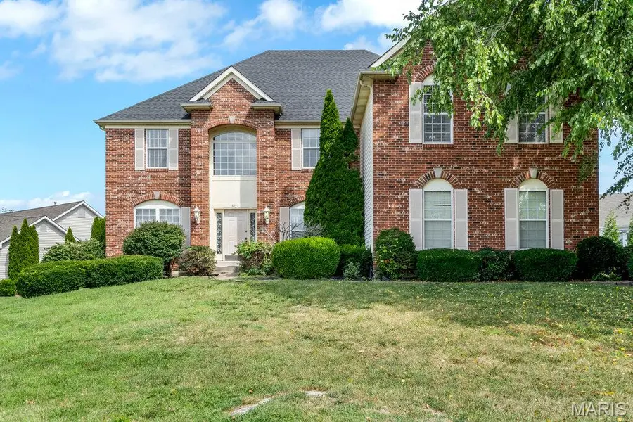801 Dacotah DR, Dardenne Prairie, MO 63368