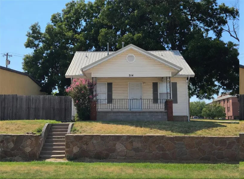 214 N Oklahoma AVE, Shawnee, OK 74801