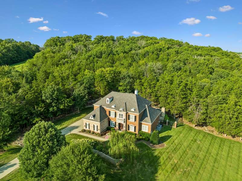 894 Arlington Heights, Brentwood, TN 37027