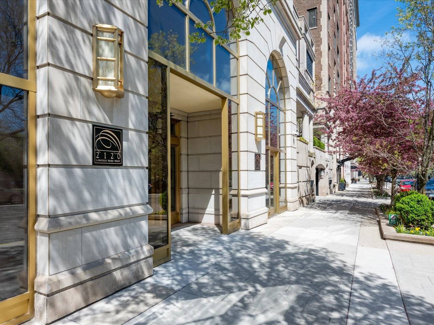 2120 N Lincoln Park West #15, Chicago, IL 60614