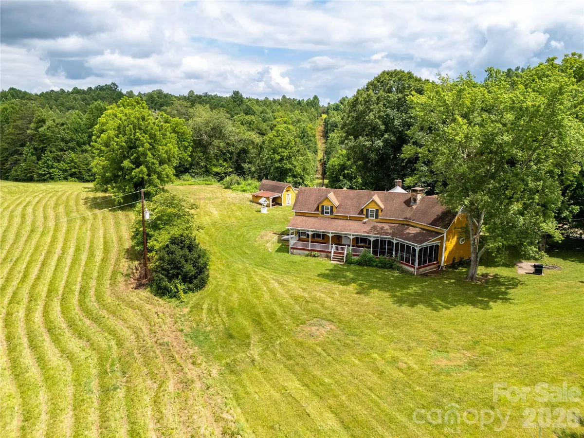 717 Frog Creek RD, Union Mills, NC 28167