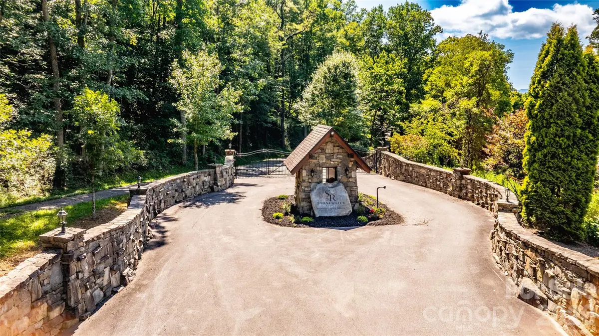 19 Estate DR #21, Waynesville, NC 28786