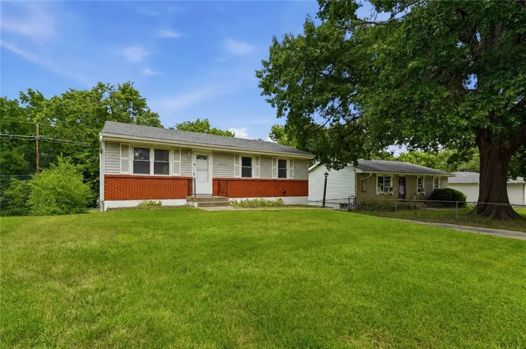 5520 NE 59th TER, Kansas City, MO 64119