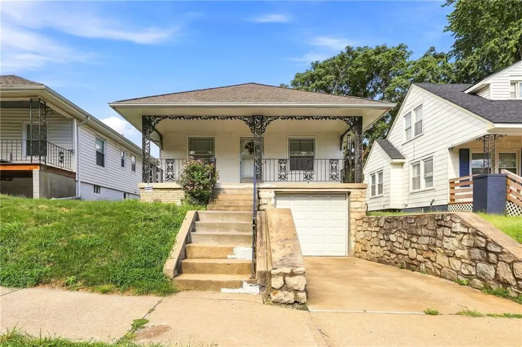 1222 Hardesty AVE, Kansas City, MO 64127