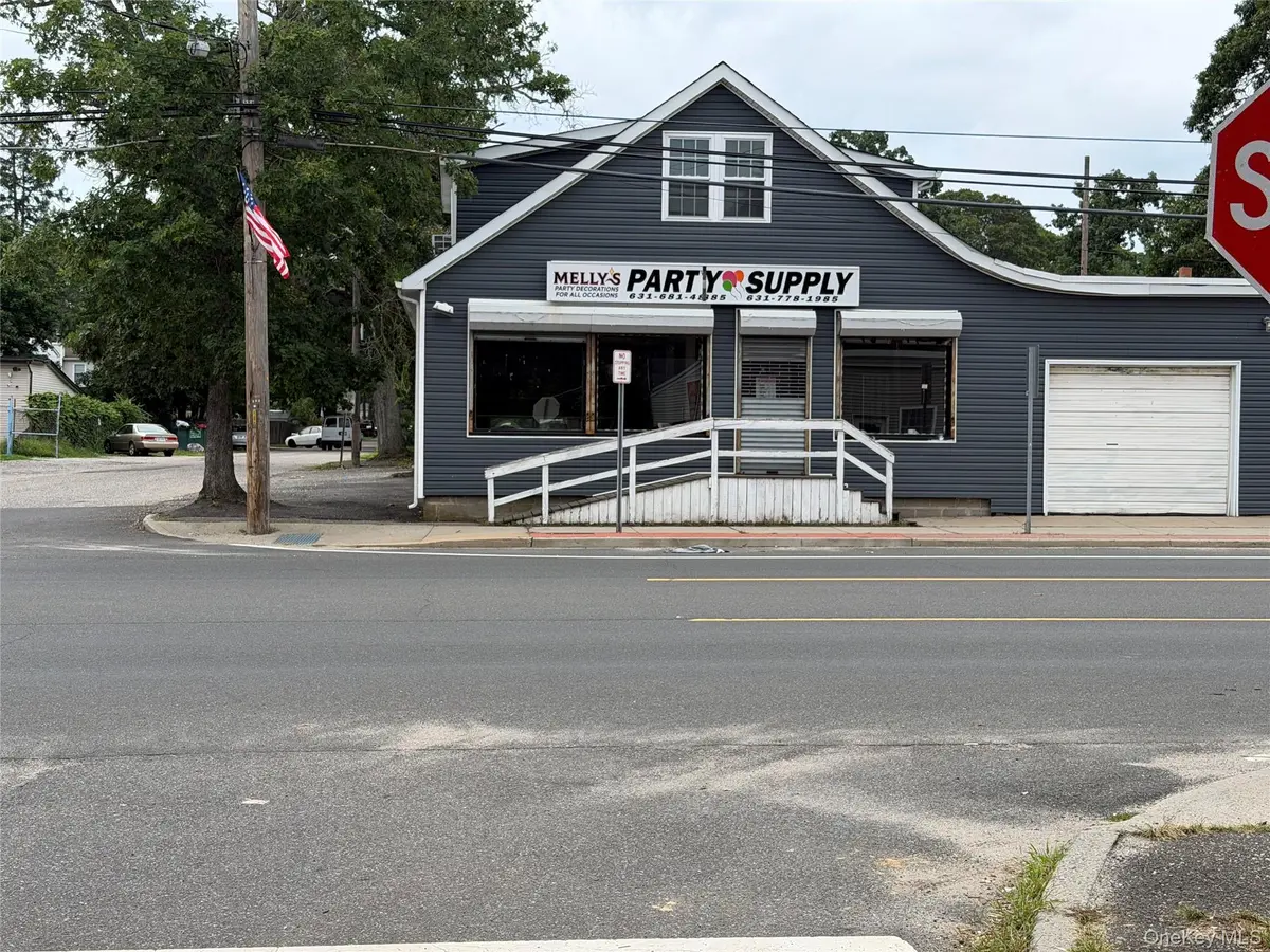 1555 Montauk HWY, Mastic, NY 11950