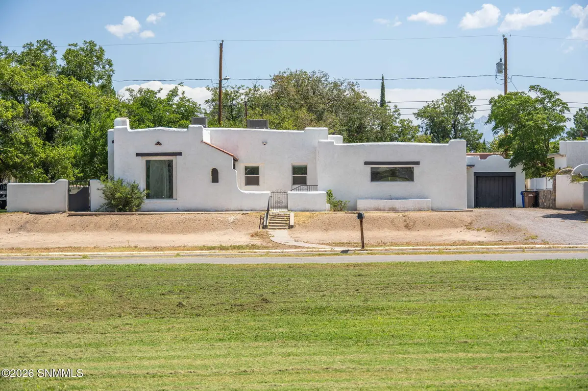 1040 Hess TER, Las Cruces, NM 88005