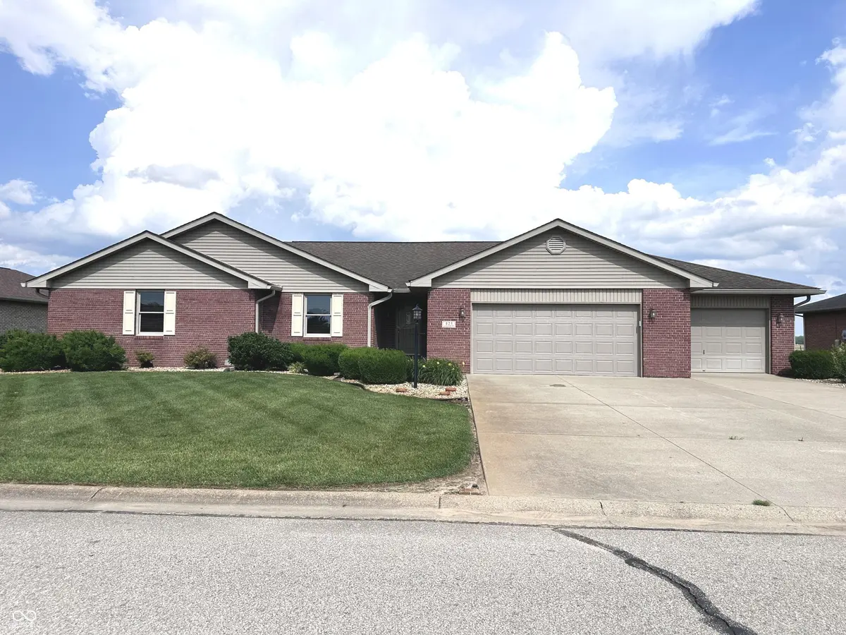 423 Alexander DR, Seymour, IN 47274