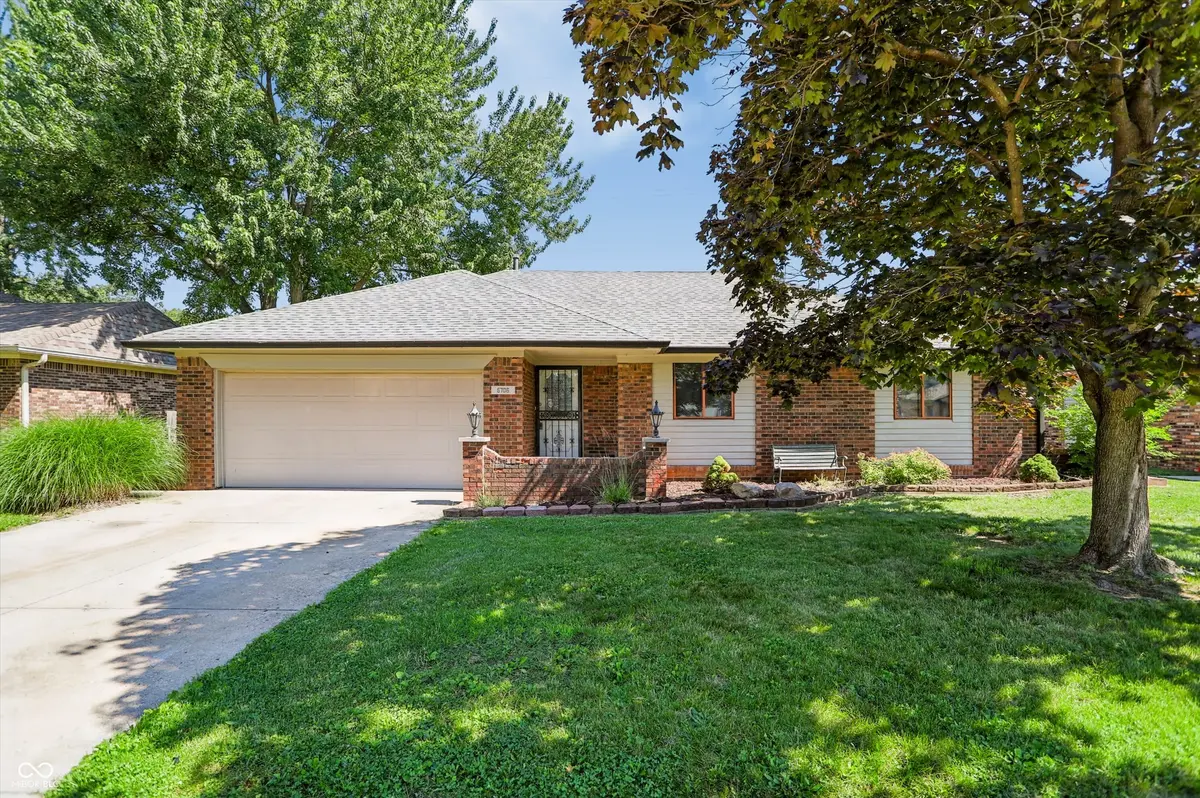 5706 Riva Ridge DR, Indianapolis, IN 46237