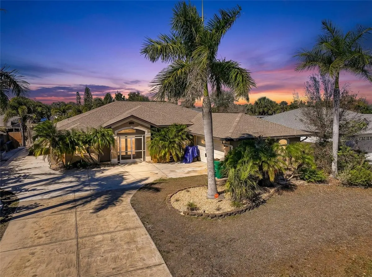 3047 DAFFODIL TER, Punta Gorda, FL 33983