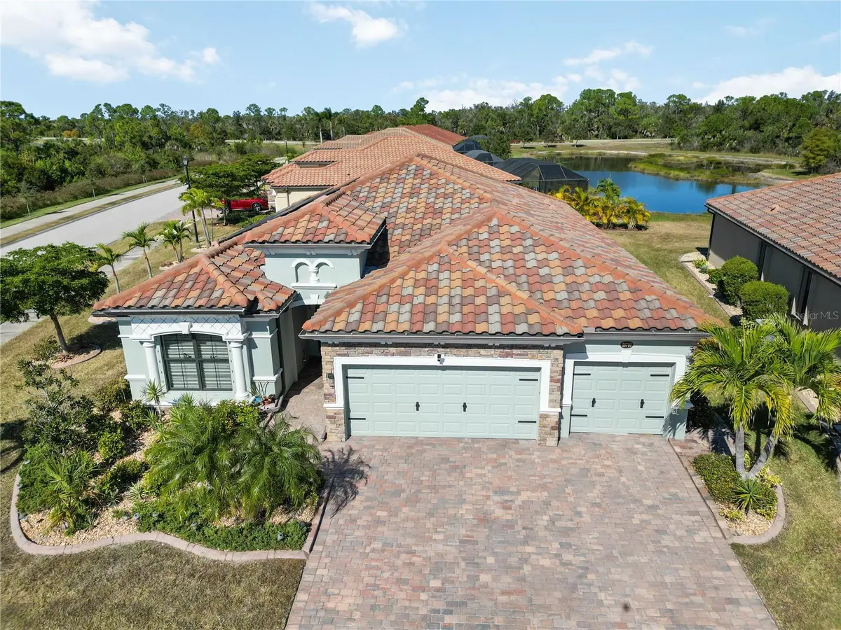 20700 GRANLAGO DR, Venice, FL 34293