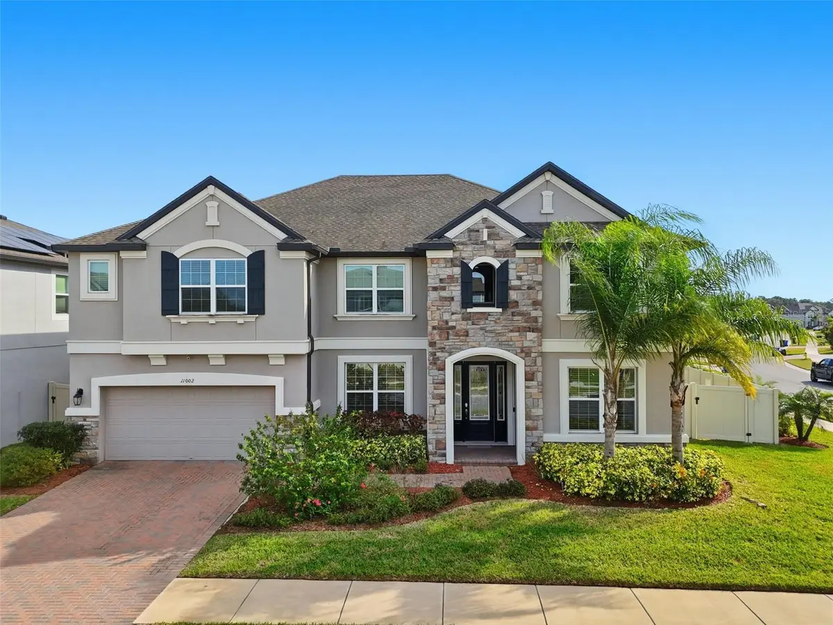 11002 SUNDRIFT DR, Tampa, FL 33647