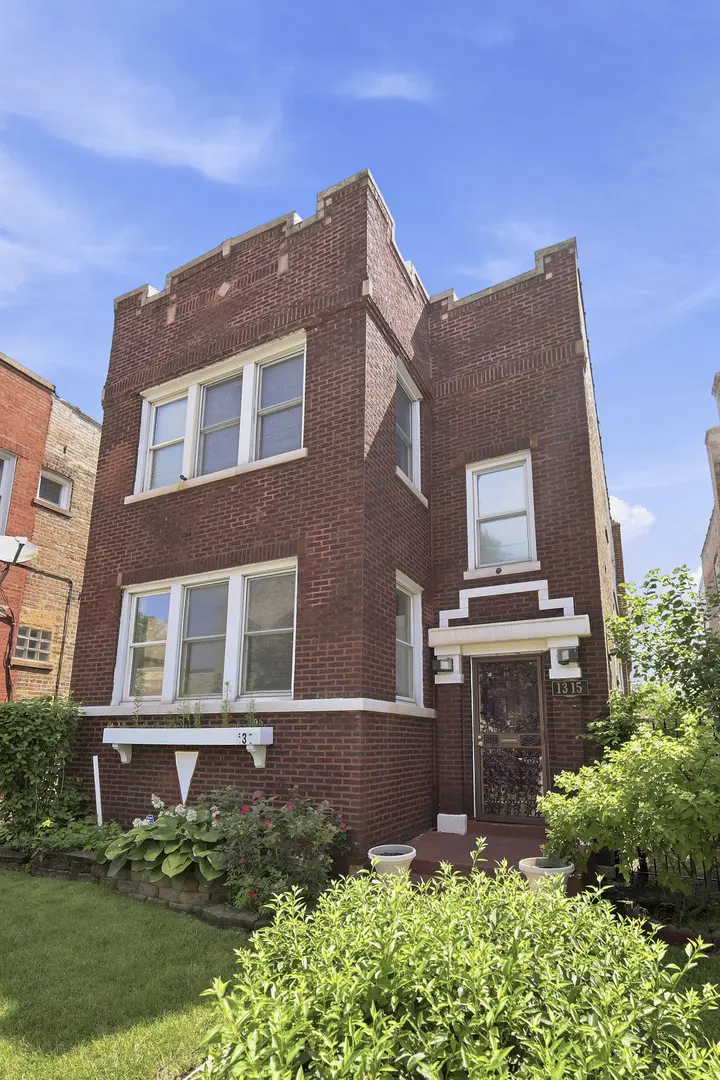 1315 N Massasoit AVE, Chicago, IL 60651