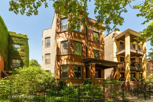 6220 N wayne AVE #2, Chicago, IL 60660