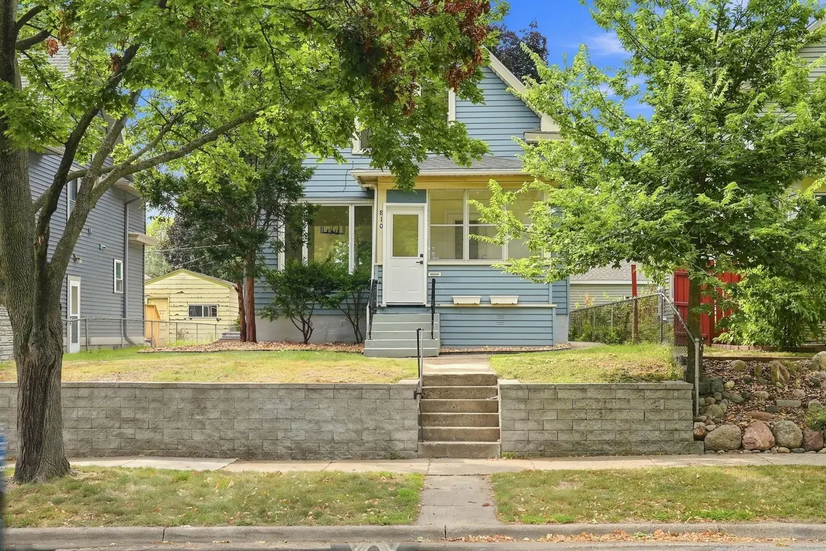 810 Van Buren AVE, Saint Paul, MN 55104