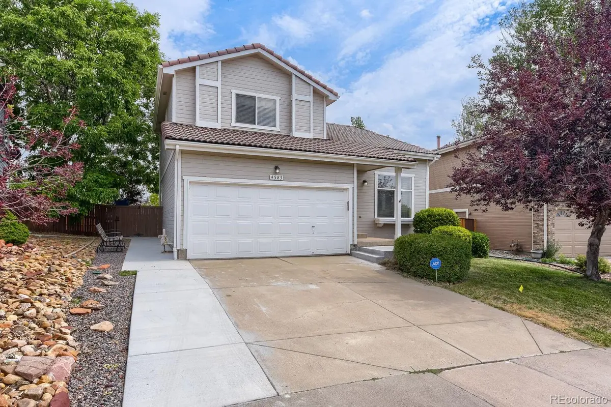 4585 Lyndenwood CIR, Littleton, CO 80130