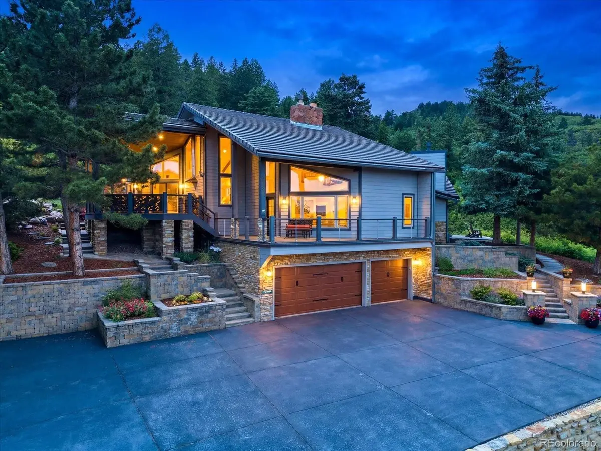 6081 Silver Thorn RUN, Littleton, CO 80125