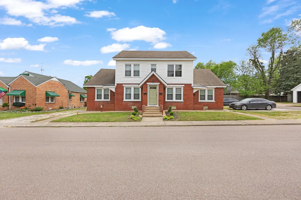 116 Summer St, Martin, TN 38237