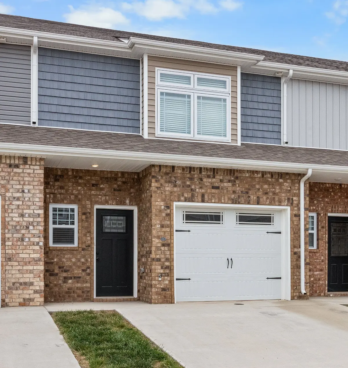 349 Fallow Cir, Clarksville, TN 37040